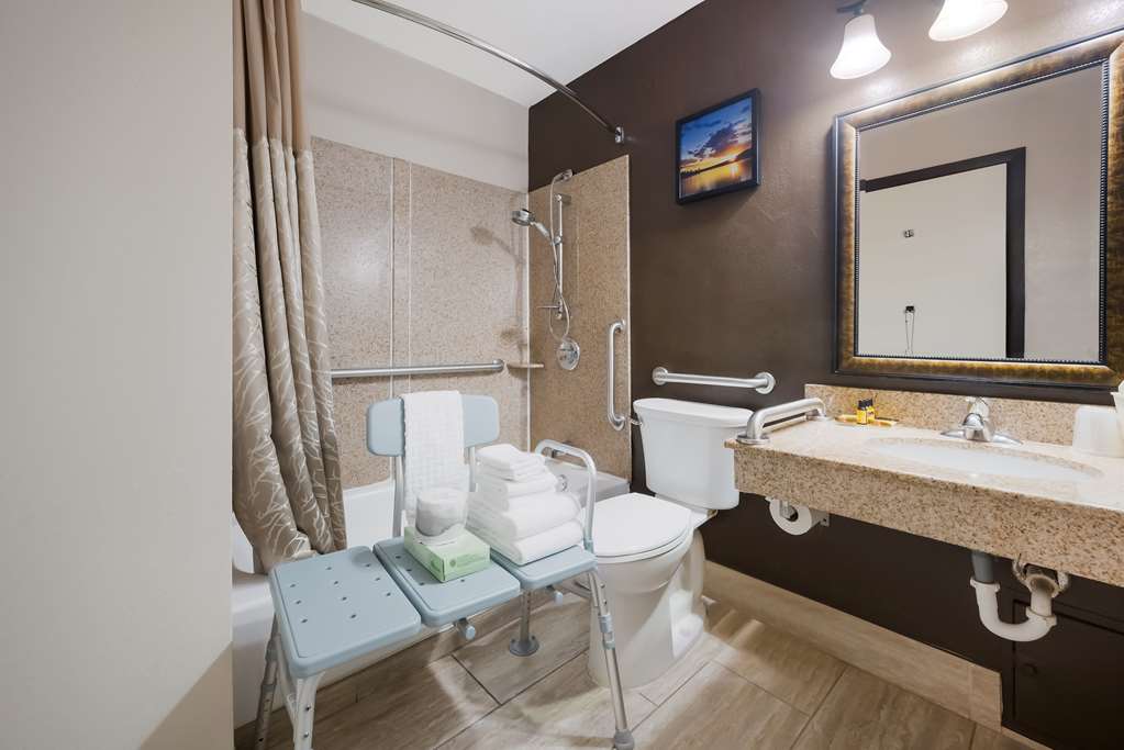 Фото Best Western Executive Inn