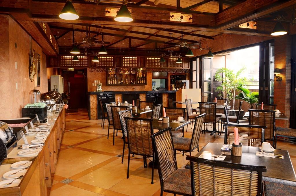 Фото Pearl Lane Hotel