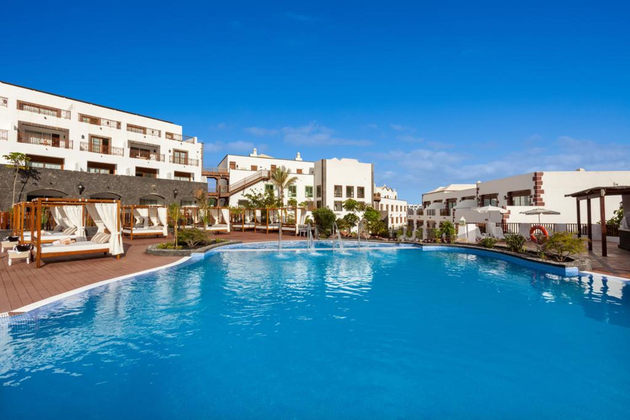 Фото Gran Castillo Tagoro Family & Fun Playa Blanca - All Inclusive