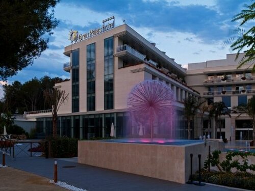 Внешний вид отеля Hotel Gran Palas Experience в Вила-Секе, фото 5