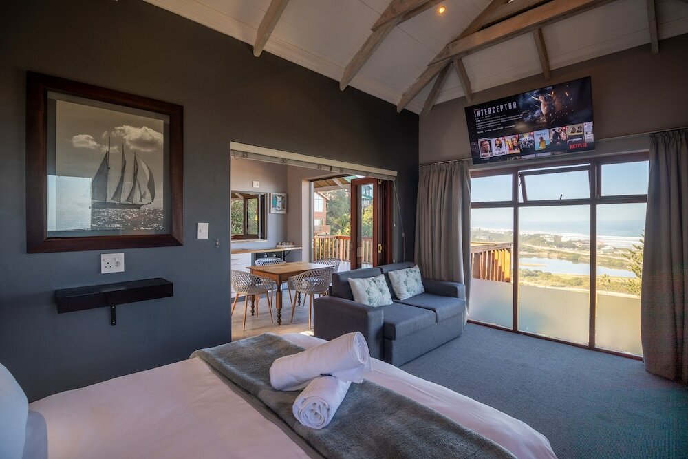 Фото Boardwalk Lodge - self-catering