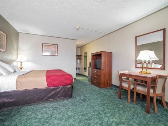 Фото Econo Lodge Salina Scenic Route 89 & I-70