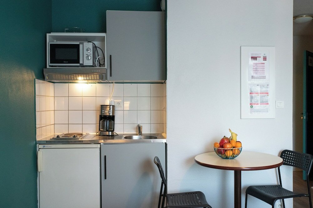 Фото Terres de France - Appart-Hotel - Brest