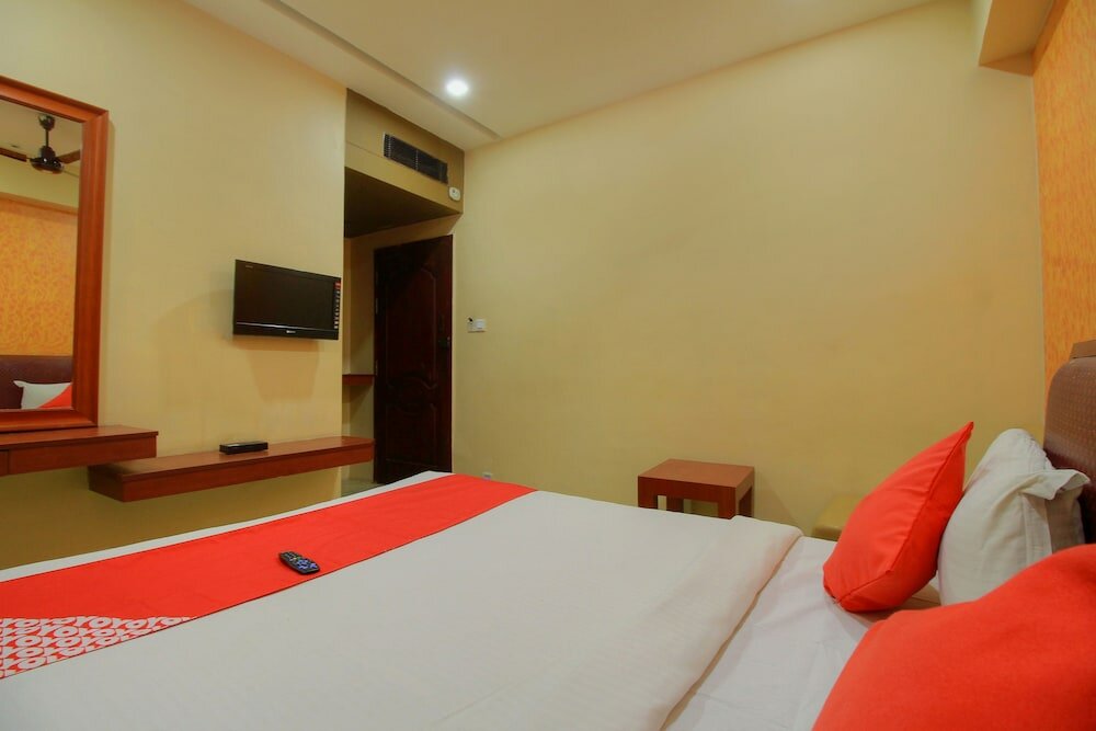 Фото Oyo 11585 Hotel Shreenithi