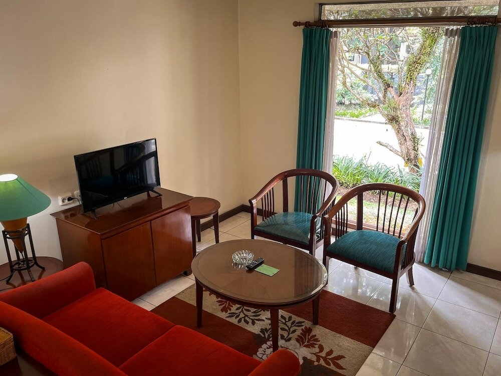 Фото Puri Setiabudhi Residence