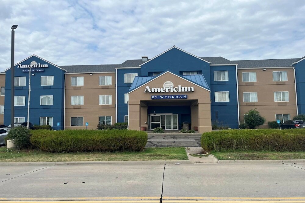 Фото Fairfield Inn by Marriott Hays