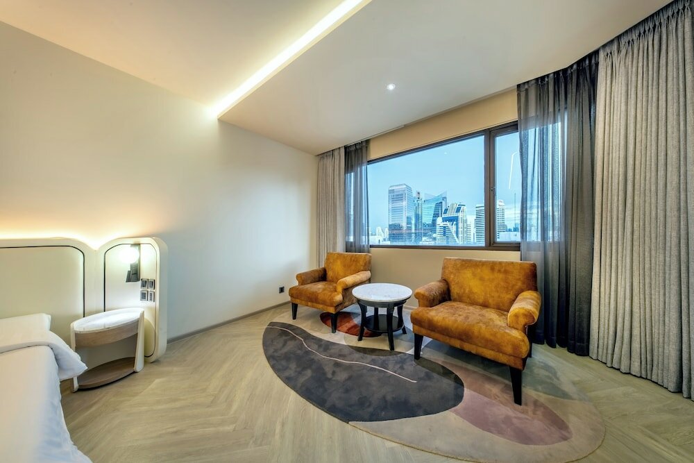 Фото Royal Benja Hotel