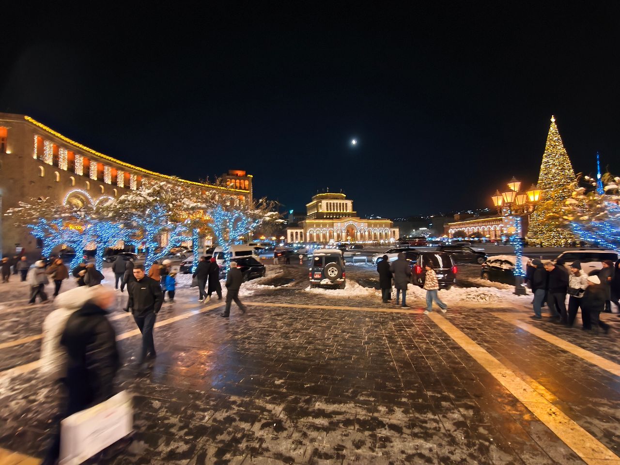 Фото Armenia Marriott Hotel Yerevan