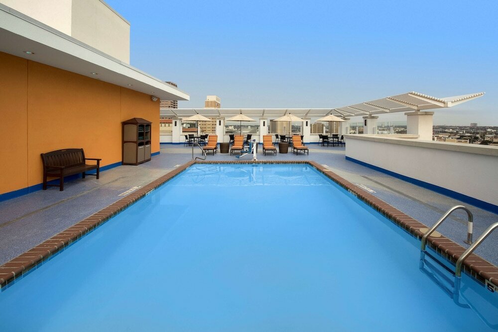 Фото Hilton Garden Inn San Antonio Downtown Riverwalk