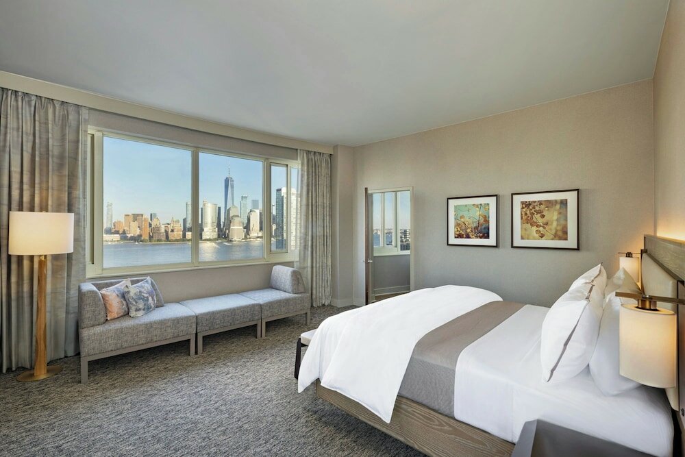 Фото The Westin Jersey City Newport