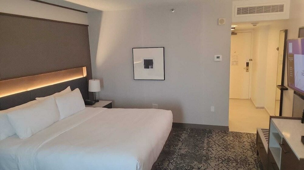 Фото The Plaza Hotel Columbus at Capitol Square