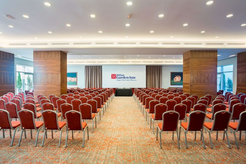 Фото Hilton Garden Inn Tanger City Center 