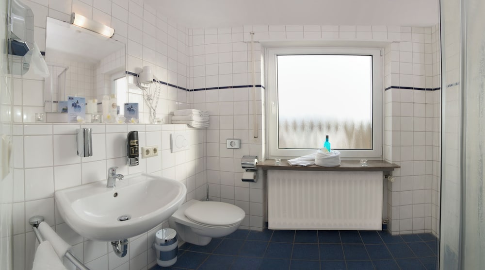 Фото Kneipp-Bund-Hotel Heikenberg