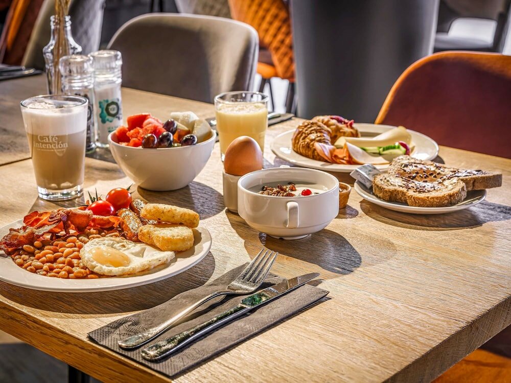 Фото Mercure Hotel Amsterdam Sloterdijk Station