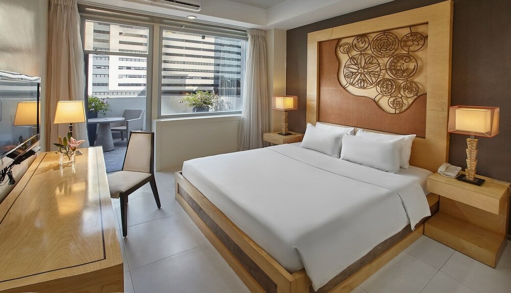 Фото Quest Hotel & Conference Center