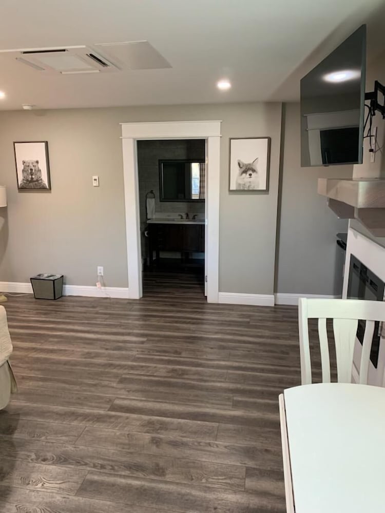 Фото Big Bear Frontier