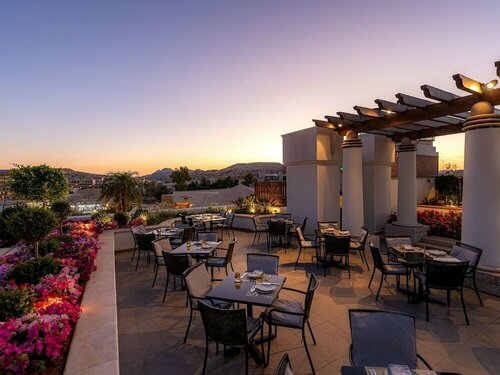 Гостиница Mövenpick Resort Petra в Петре