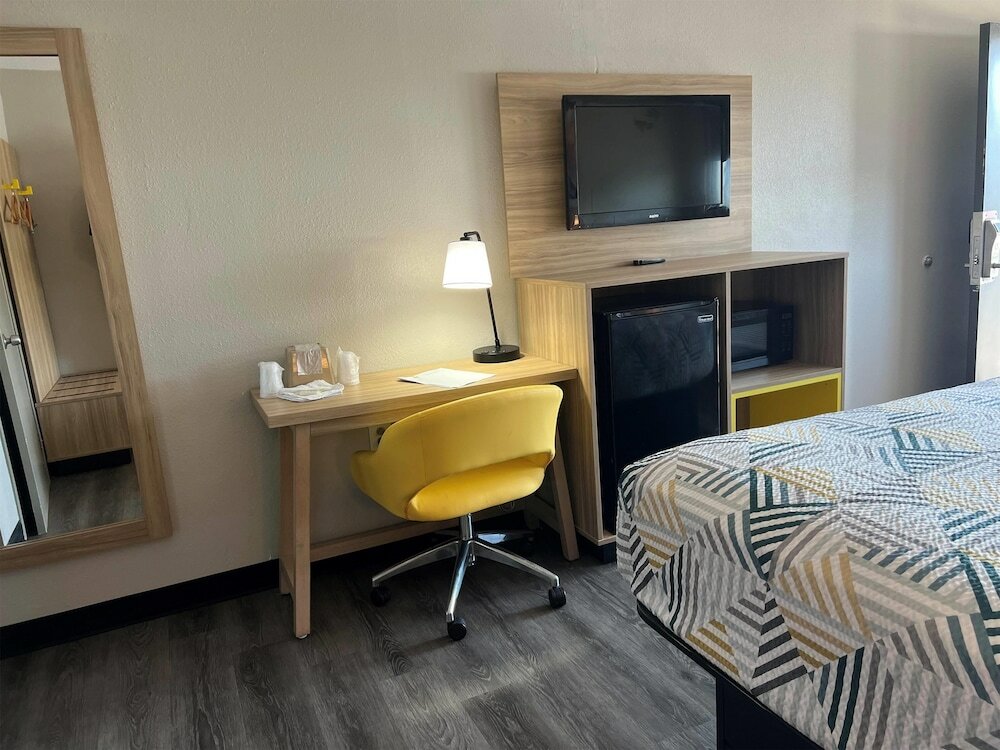 Фото Motel 6 Kansas City, Mo