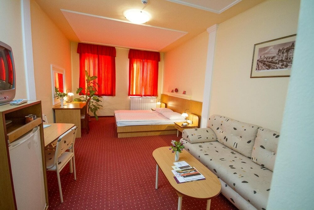 Фото Platan Hotel