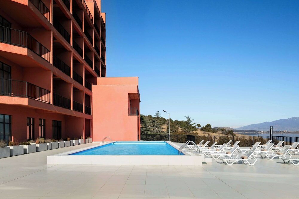 Фото Gino Seaside Tbilisi, trademark Collection by Wyndham