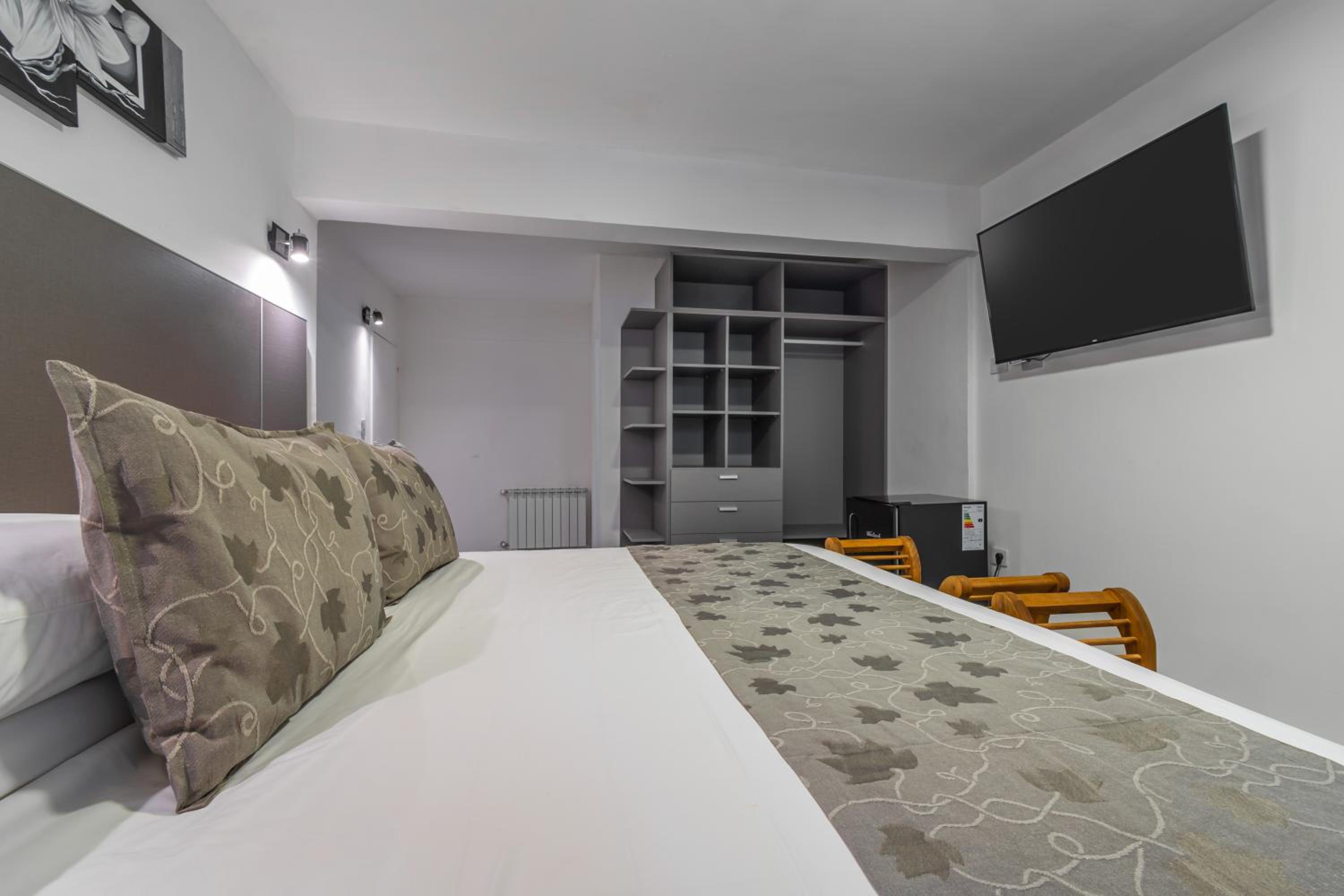 Фото 89555593686