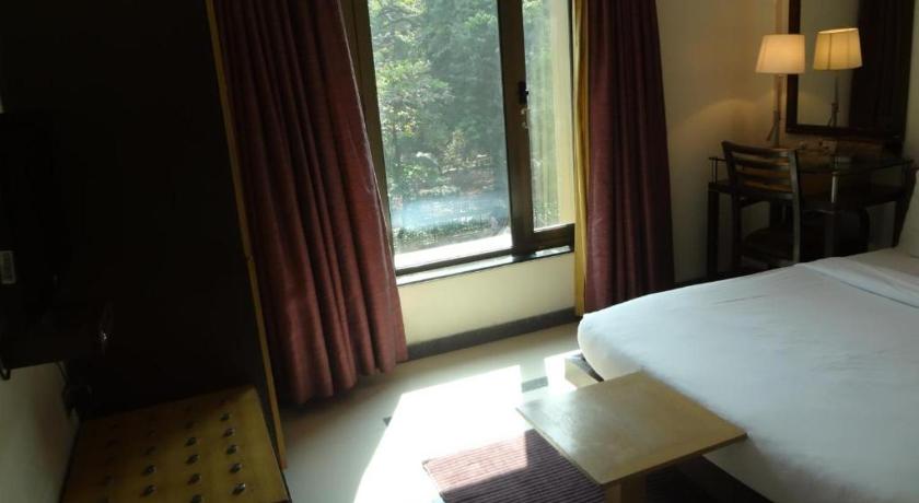 Фото Hotel Sapna Marine