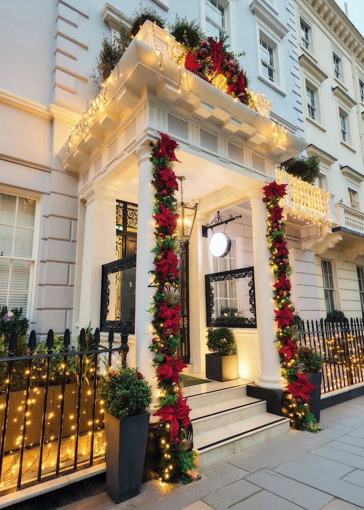 Фото The Diplomat Hotel