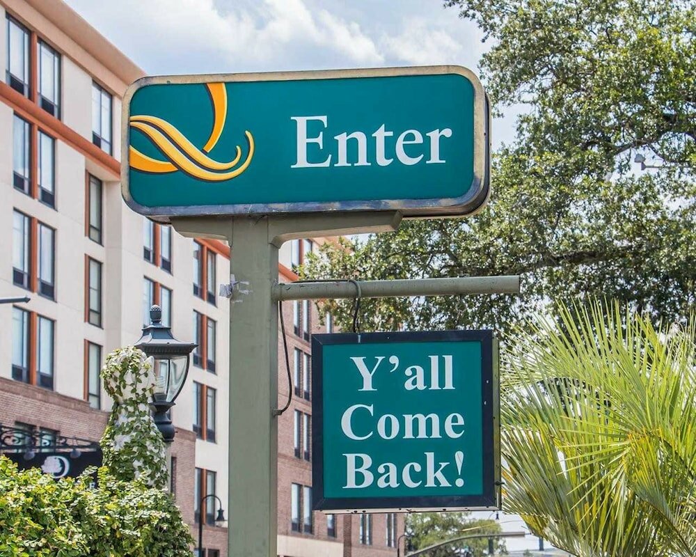 Фото Quality Inn Savannah Historic District