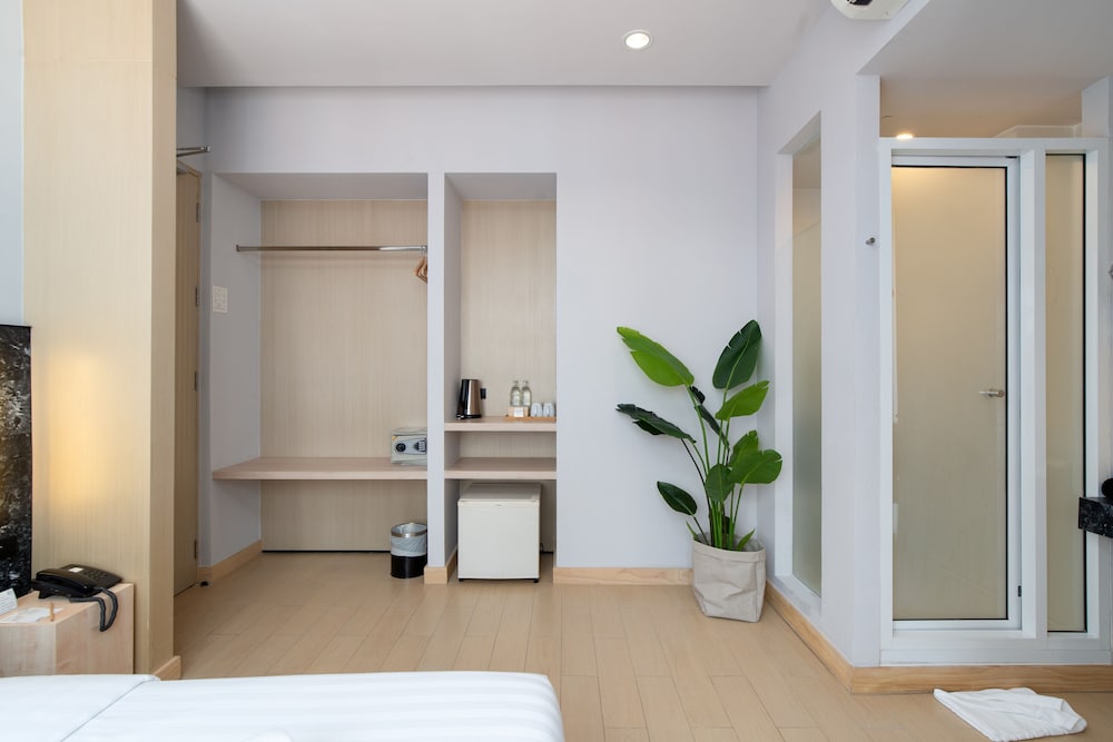 Фото Metz Pratunam Hotel
