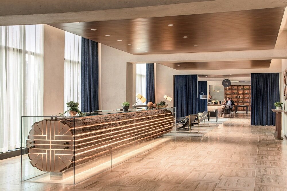 Фото The Douglas Autograph Collection