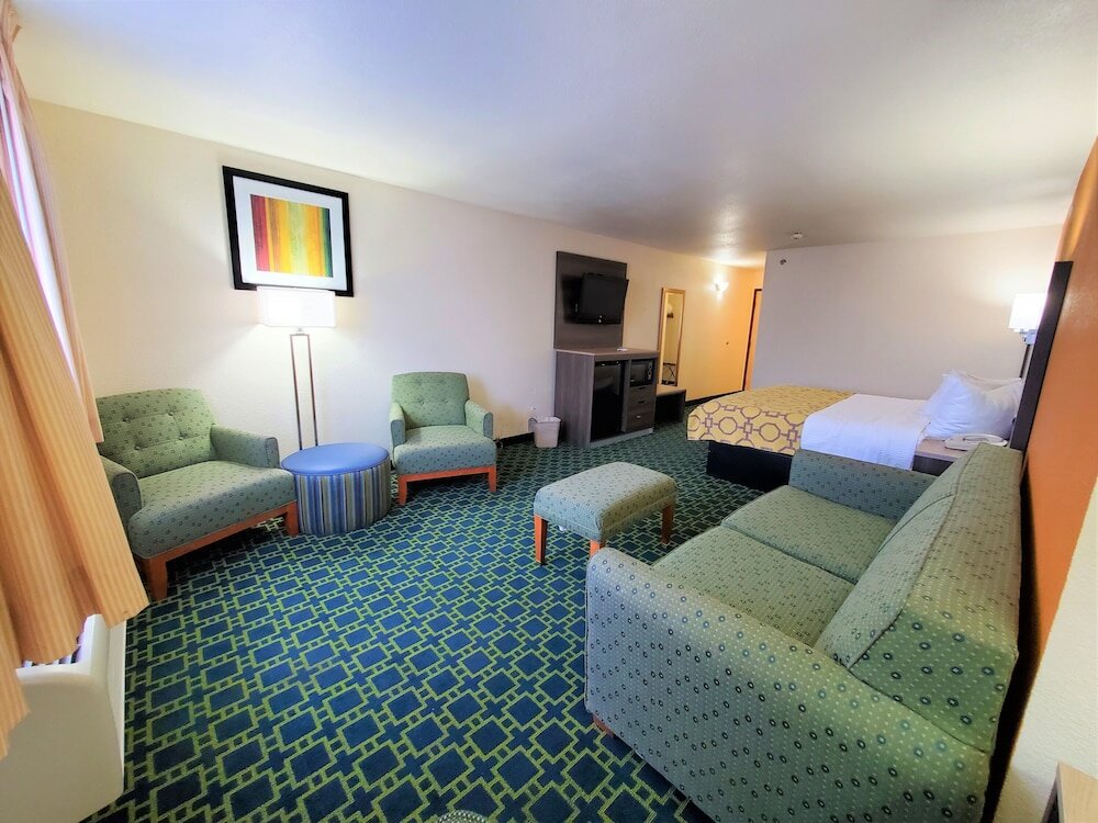 Фото Baymont by Wyndham Santa Fe