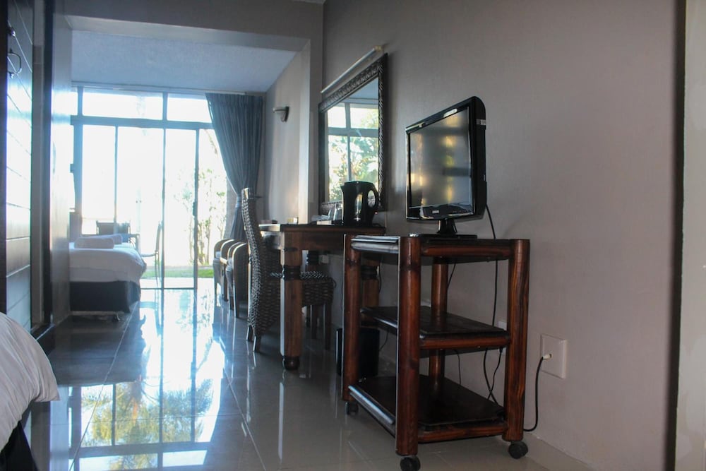 Фото Margate Hotel