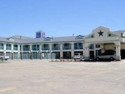 Гостиница Ranger Inn & Suites в Гранд Прейри