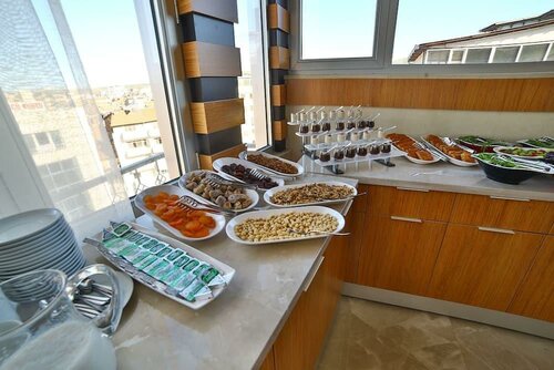 Гостиница Marathon Hotel в Элязыге