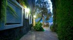Contessa Apartments