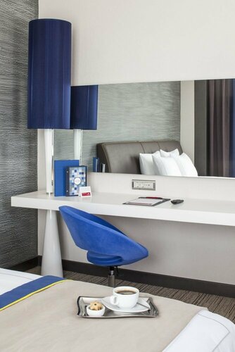 Гостиница Ramada Hotel & Suites by Wyndham Izmir Kemalpasa в Кемальпаше
