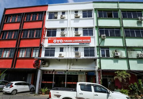 Гостиница Oyo 44034 Furama Lodging House в Кучинге