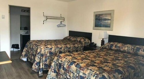Гостиница Stratford Motel в Уайтхорс