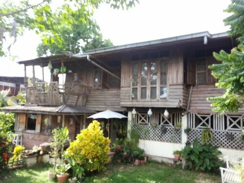 Гостиница Huen Muan Jai Boutique Guesthouse в Нане