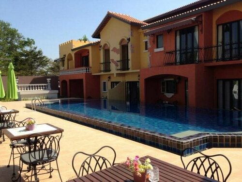 Гостиница Hotel Toscana Trad в Трате