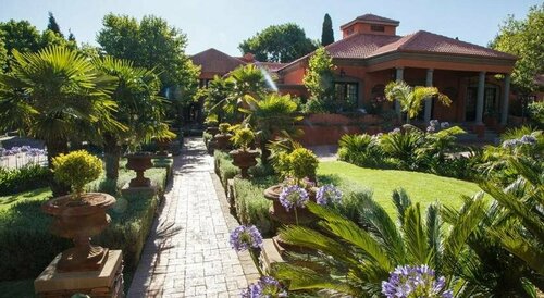 Внешний вид отеля Ivory Manor Boutique Hotel в Городской метрополитенской муниципалитете Тшване, фото 5