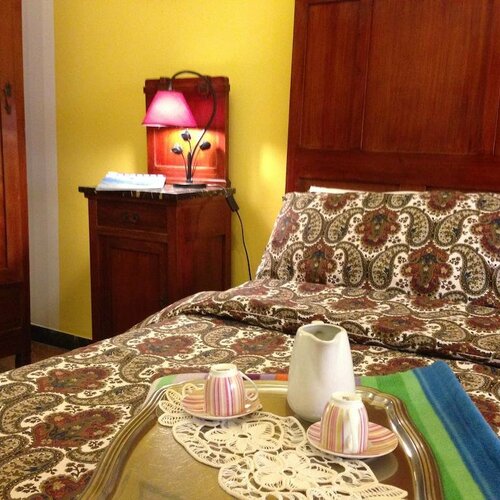 Гостиница Bed and Breakfast Casa Flora в Сассари