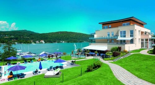 Гостиница Werzer'S Hotel Velden в Шифлинг-ам-Зее