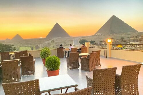 Egypt Pyramids Inn