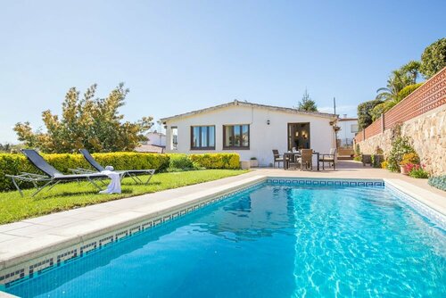Гостиница Villa Mas Guelo в Бланесе