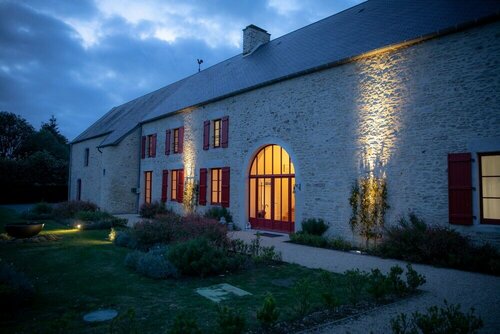 Гостиница Au Manoir des Loges в Кутансе