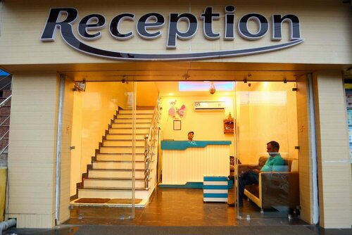 Hotel Gharonda
