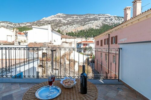 Гостиница Ghivine Albergo Diffuso Dorgali в Доргали