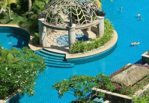 Гостиница Howard Johnson by Wyndham Resort Sanya Bay в Санье