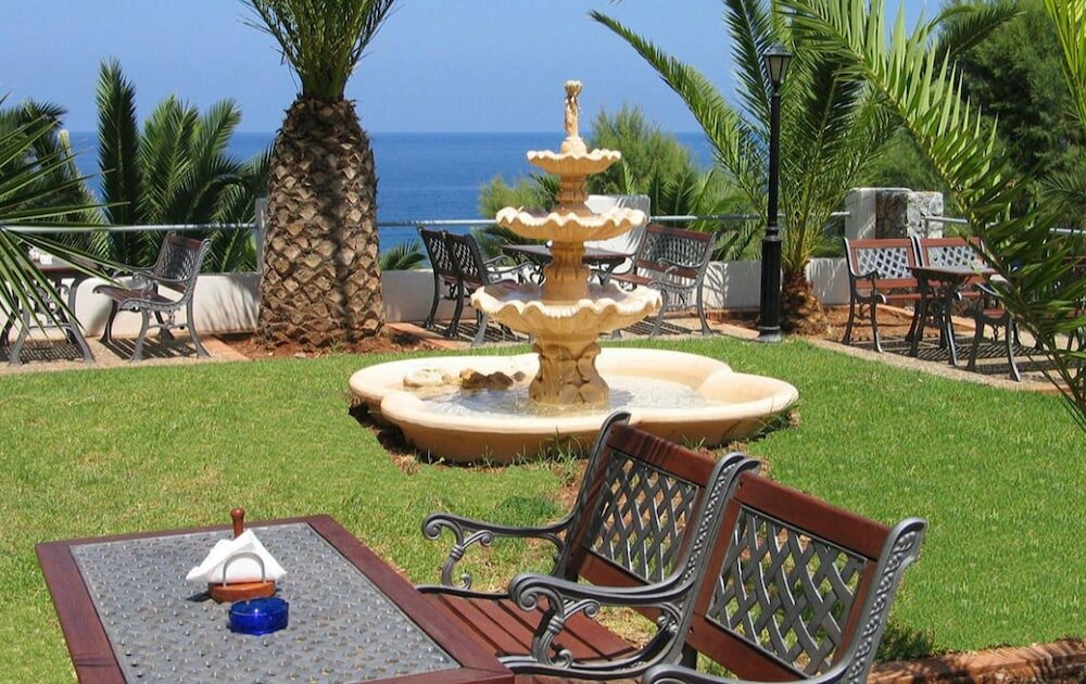 Europa Resort Hotel - 8